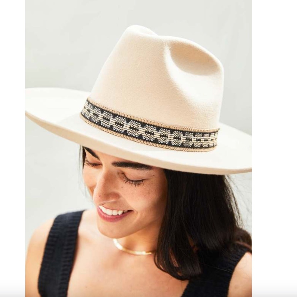 WYETH women's layne hat in oatmeal